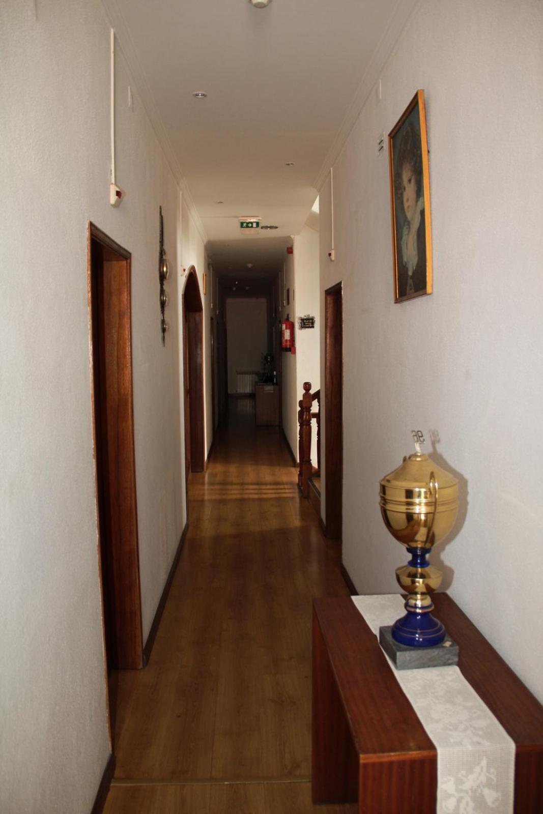 Residencial Parque Bed & Breakfast Celorico Da Beira Ngoại thất bức ảnh