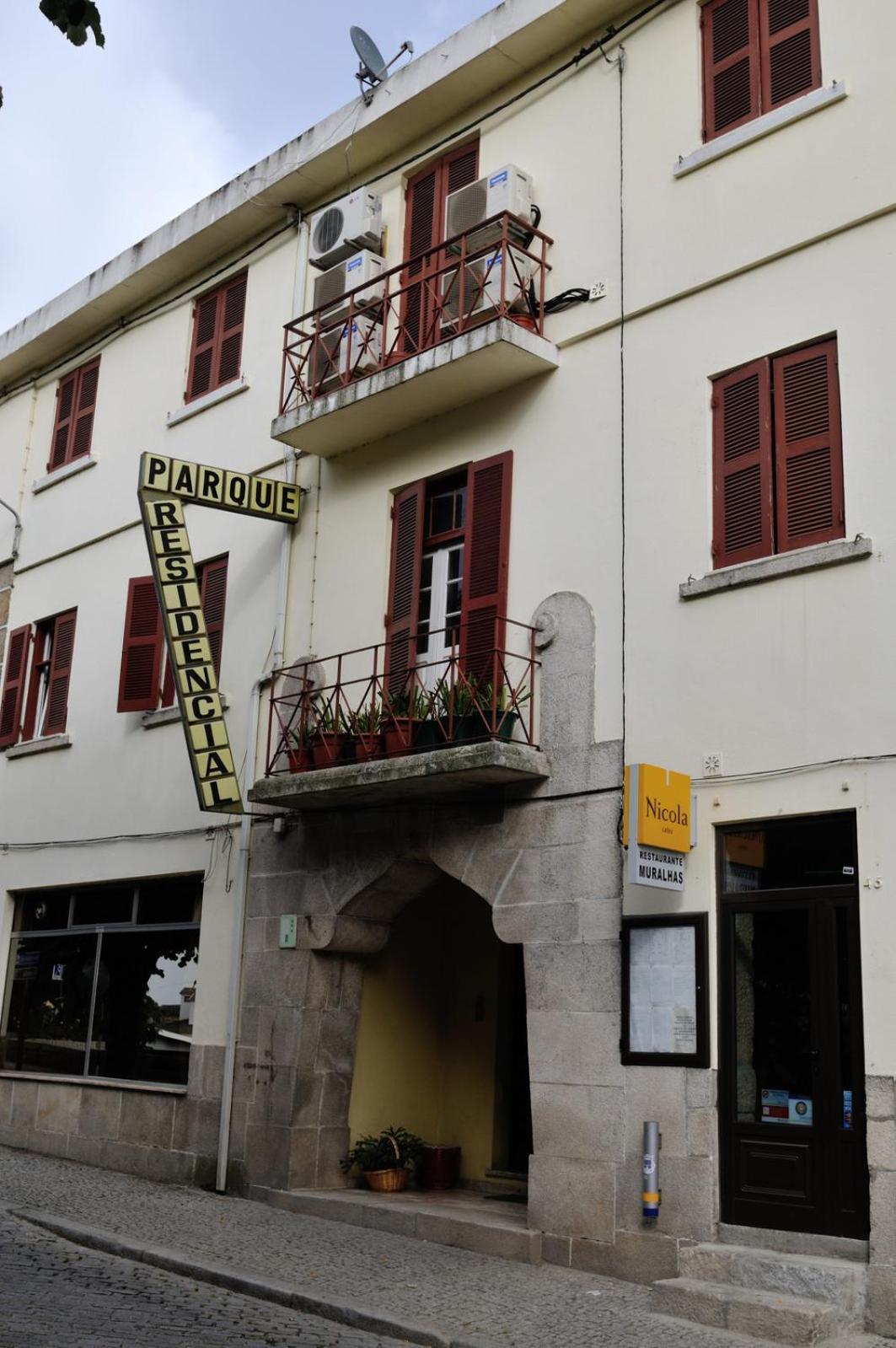 Residencial Parque Bed & Breakfast Celorico Da Beira Ngoại thất bức ảnh